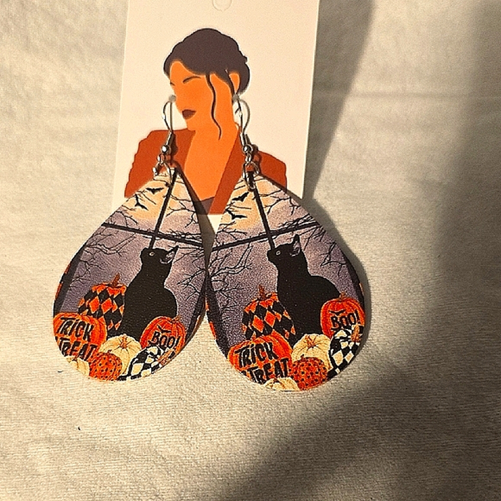 Spooky Cat Halloween Drop Earrings